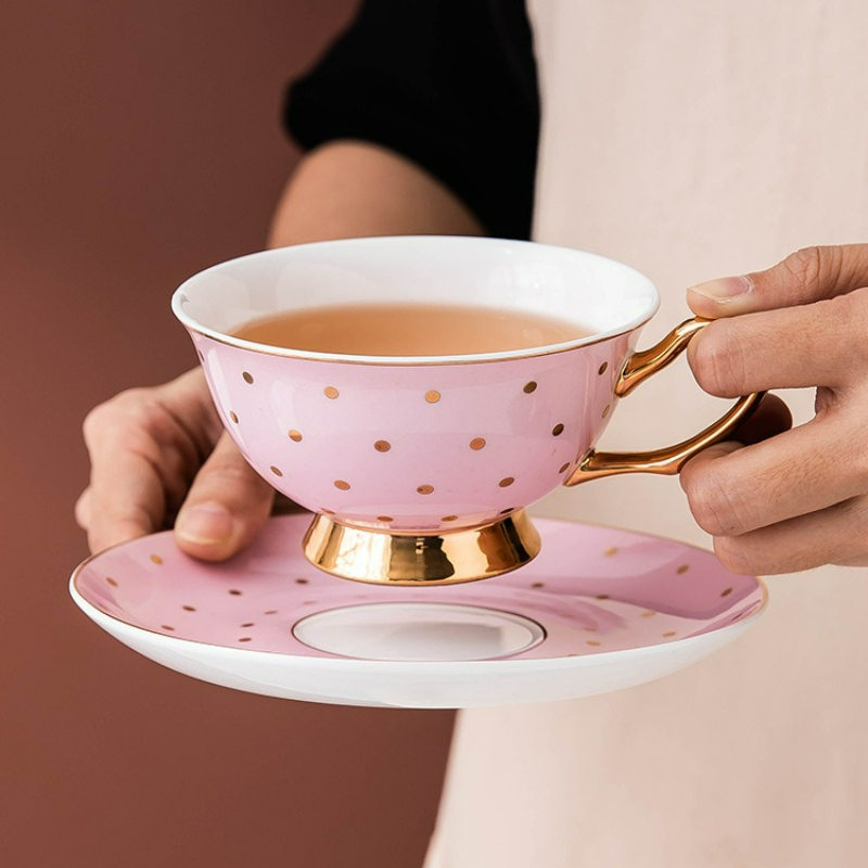 Bistro Table Set - Keramik-Kaffeetassen in Rosa mit Untertassen, Büro-Trinkbecher,
